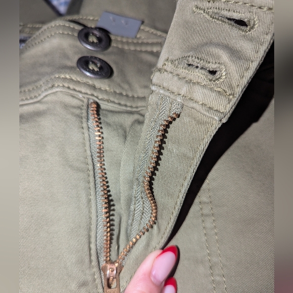 Torrid Crop Skinny Stretch Twill Mid-Rise Pant 14 - Picture 7 of 12